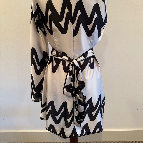 Alexis Elina Dress - Picture 9 of 14